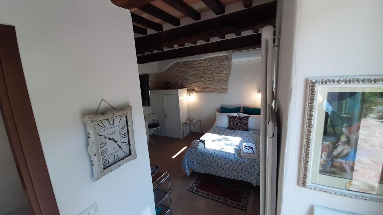 Casale Di Nicolo Apartment Urbino Luaran gambar