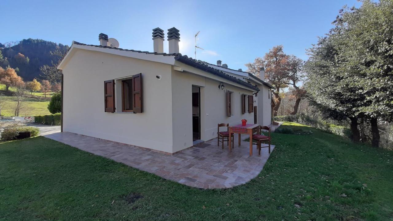 Casale Di Nicolo Apartment Urbino Luaran gambar