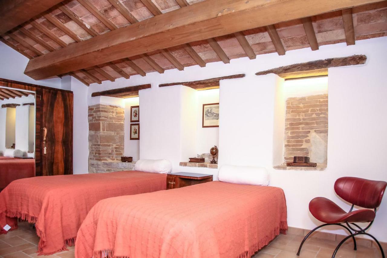 Casale Di Nicolo Apartment Urbino Luaran gambar